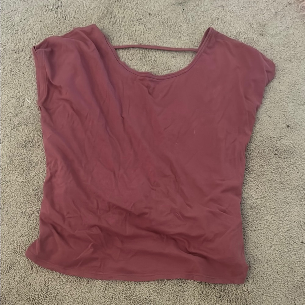 Lululemon shirt open back, pink, size small